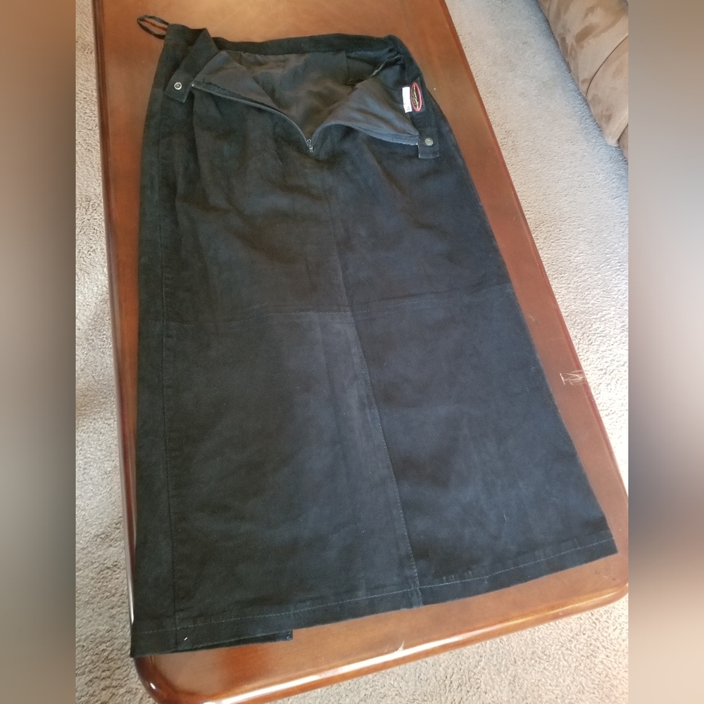 Vintage suede skirt 10 - Picture 5 of 10